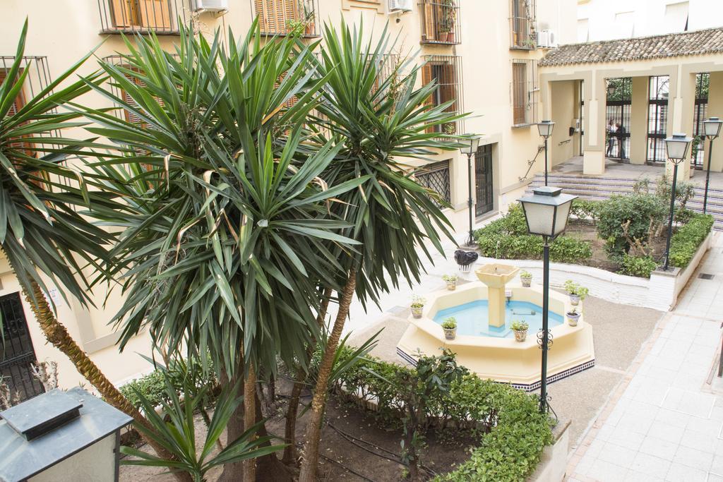 Apartamentos Sevilla Palace المظهر الخارجي الصورة